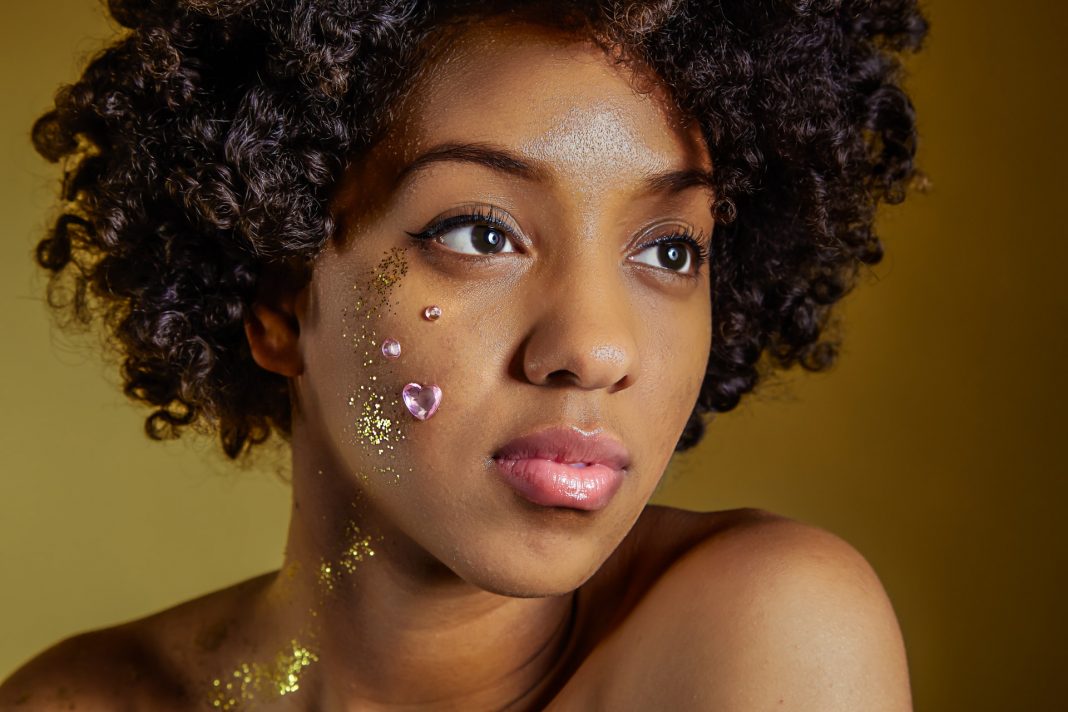 Glitter for eyes and lips: obscenely beautiful budget sparkle