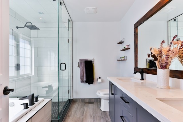 white-ceramic-sink-near-white-ceramic-sink